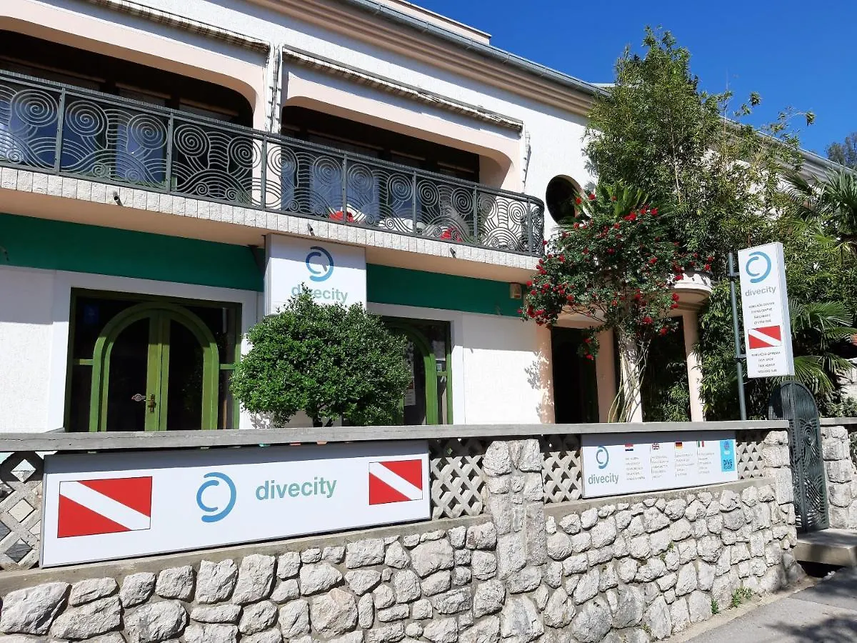 Apartments 30 M From The Beach Crikvenica Croatia