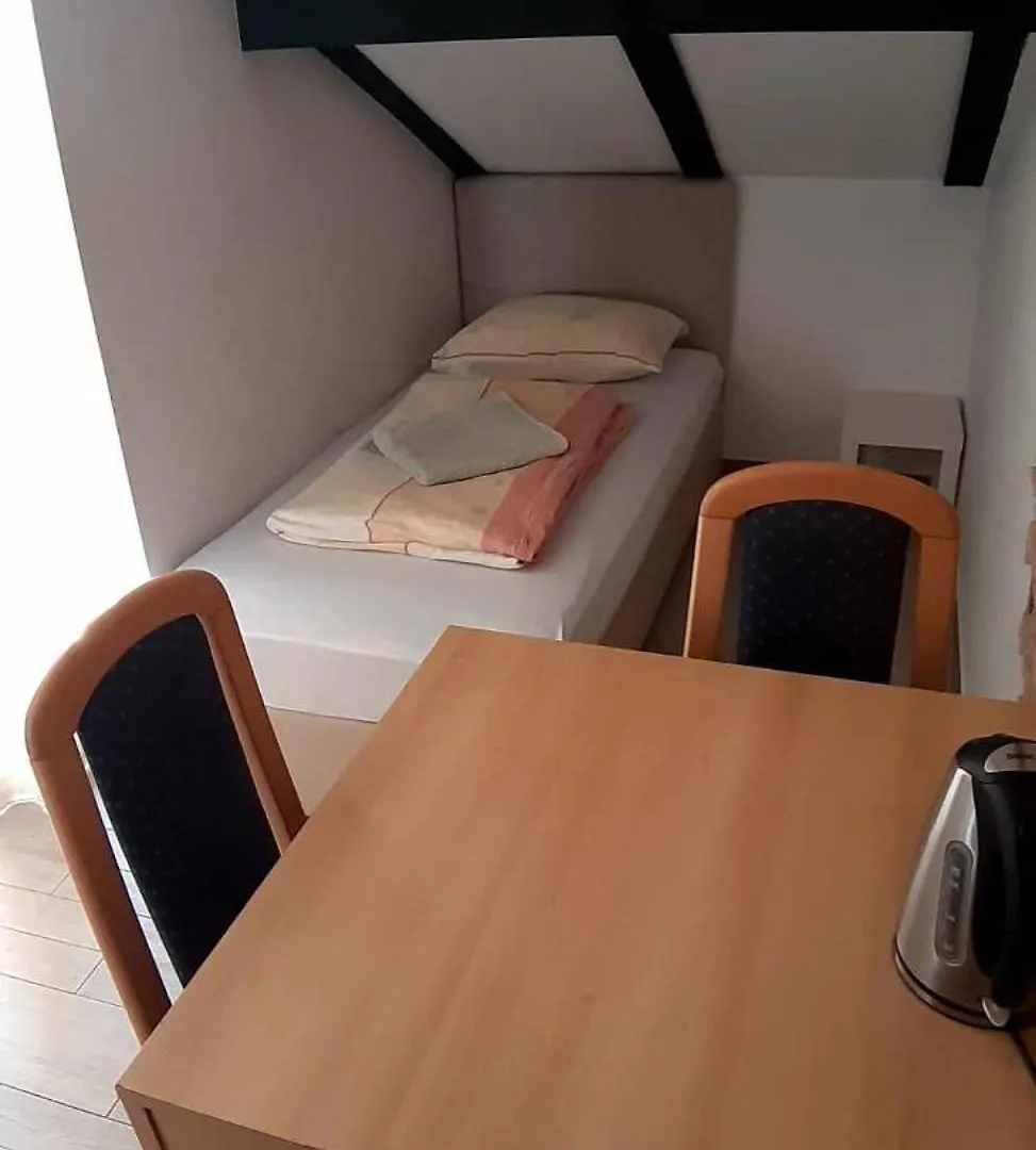 Apartments 30 M From The Beach Crikvenica