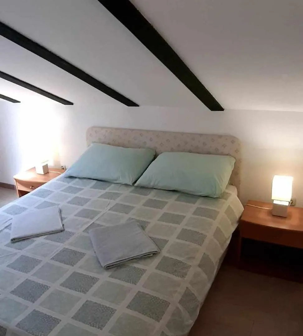Apartments 30 M From The Beach Crikvenica 0*,